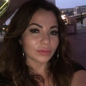 Meet your Posher, Blanca